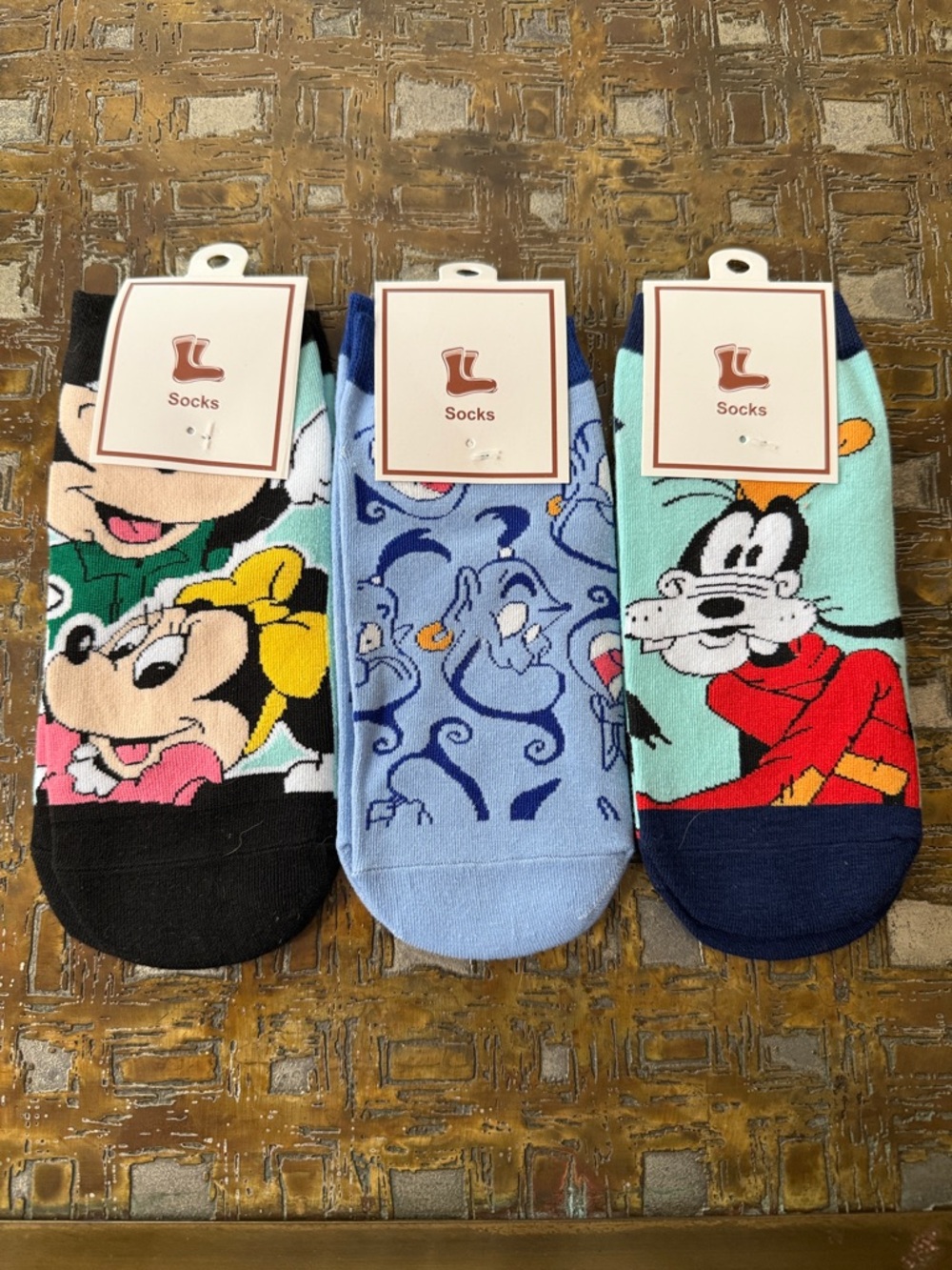 Disney Cartoon Crew Socks - Goofy Genie Mickey Minnie - Picture 2 of 3